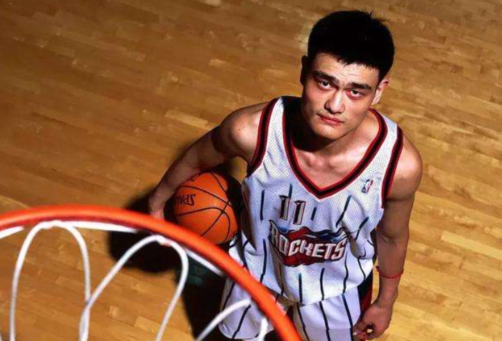 并针对体育 并针对体育