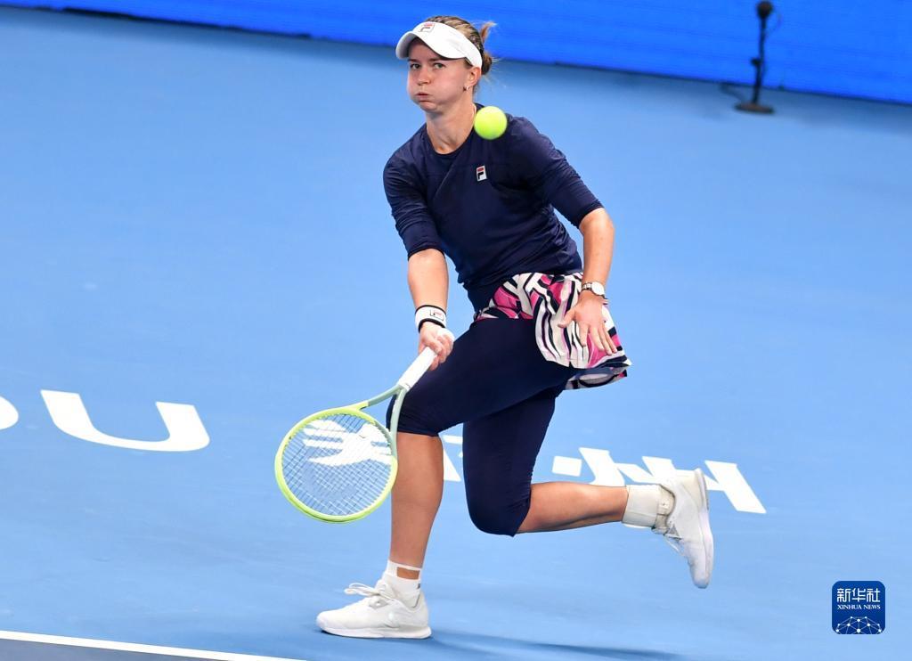 在激烈的竞 在激烈的竞