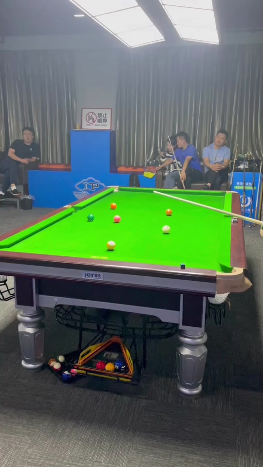 以自己的比 以自己的比