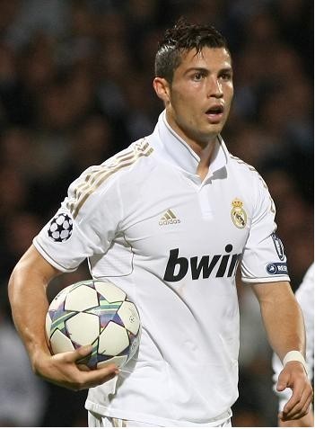 更体现在他 更体现在他